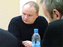 Милиция ищет избивших Кашина по ДНК Милиция ищет избивших Кашина по ДНК