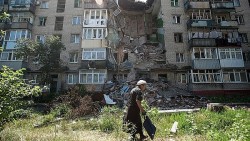 ВСУ обстреляли сёла и окраины ДНР ВСУ обстреляли сёла и окраины ДНР