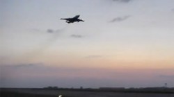 Украина подняла авиацию в небо над Донбассом Украина подняла авиацию в небо над Донбассом