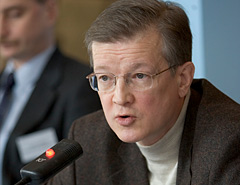 Михаил Демурин: «У нашей страны отсутствует внятная национальная доктрина» Михаил Демурин: «У нашей страны отсутствует внятная национальная доктрина»