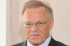 Юрий Осипов: «Уже и кандидатские предлагают обсуждать в Интернете» Юрий Осипов: «Уже и кандидатские предлагают обсуждать в Интернете»
