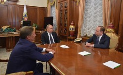 Путин освободил Иванова от должности главы Администрации президента Путин освободил Иванова от должности главы Администрации президента