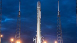 Falcon 9 вывел на орбиту 11 спутников связи Falcon 9 вывел на орбиту 11 спутников связи