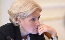 Голодец назвала оплату труда в России заниженной Голодец назвала оплату труда в России заниженной