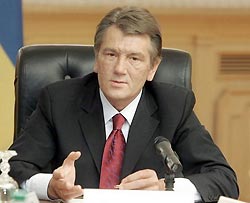 Ющенко снова попросился в НАТО Ющенко снова попросился в НАТО