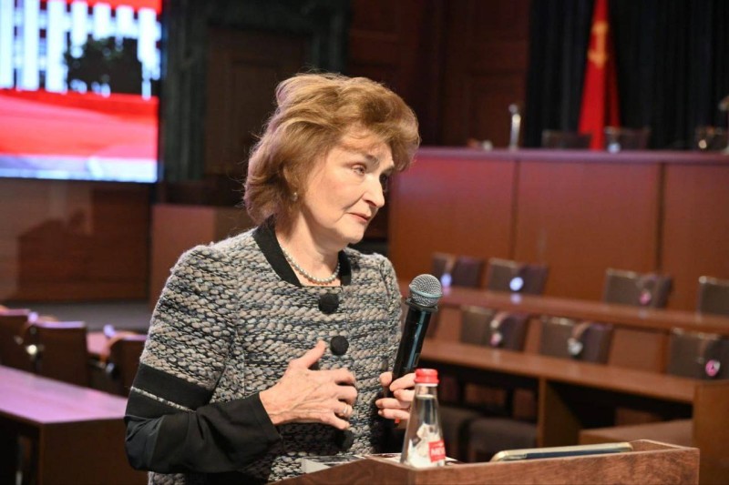 Наталия Нарочницкая: «Альтернативы нашей победе нет»