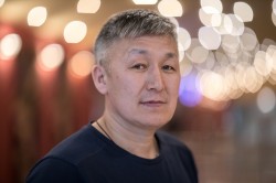 Эдуард Новиков: «Для якутов орел – олицетворение солнца» Эдуард Новиков: «Для якутов орел – олицетворение солнца»
