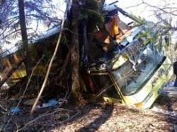 В Эстонии разбился автобус с русскими детьми В Эстонии разбился автобус с русскими детьми