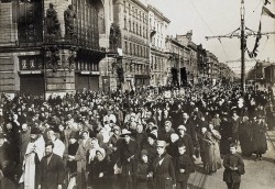 Крестный ход 1918-го Крестный ход 1918-го