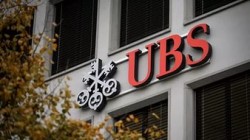 Швейцарские банки закрывают счета россиянам