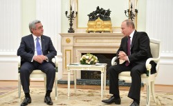 Президент РФ встретился с коллегой из Армении