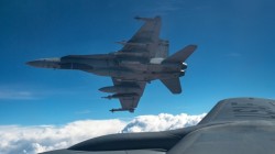 Канада нанесла первые авиаудары по Сирии Канада нанесла первые авиаудары по Сирии