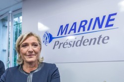 Марин Лё Пен выступает за выход Франции из зоны евро Марин Лё Пен выступает за выход Франции из зоны евро