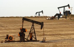 Цена нефти превысила 57 долларов за баррель