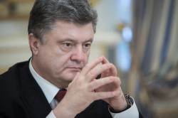 Порошенко запретил российские фильмы о силовиках Порошенко запретил российские фильмы о силовиках