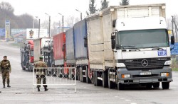 Украина перестала пропускать транзитные грузы из России