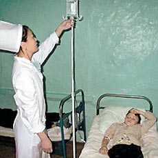 Дюжина детдомовцев отравилась лекарствами Дюжина детдомовцев отравилась лекарствами