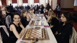 Россиянки выиграли чемпионат Европы по шахматам Россиянки выиграли чемпионат Европы по шахматам