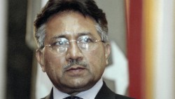 Мушарраф сбежал из зала суда
