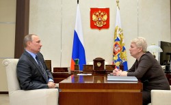 Путин провёл встречу с новым министром образования Путин провёл встречу с новым министром образования