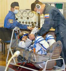 Космонавтка неудачно приземлилась Космонавтка неудачно приземлилась