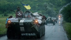 Запад аплодирует Порошенко Запад аплодирует Порошенко