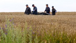 Эксперты начали разбор обломков «Боинга» Эксперты начали разбор обломков «Боинга»