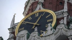 Депутаты просят вернуть переход на летнее время Депутаты просят вернуть переход на летнее время