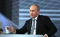 «Прямая линия» с Владимиром Путиным «Прямая линия» с Владимиром Путиным