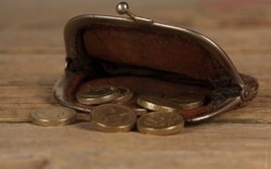 Более 75% россиян признают – в стране экономический кризис Более 75% россиян признают – в стране экономический кризис