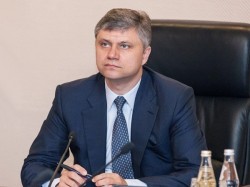 Медведев назначил нового главу РЖД