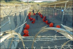 Узники Гуантанамо голодают