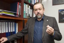 Владимир Полеванов: «Перед тем, как умереть, доллар громко хлопнет дверью» Владимир Полеванов: «Перед тем, как умереть, доллар громко хлопнет дверью»