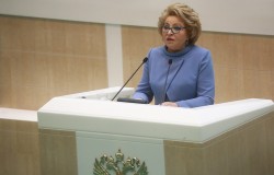 Совфед пригласит зарубежных наблюдателей на выборы президента РФ Совфед пригласит зарубежных наблюдателей на выборы президента РФ