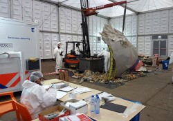 Следователи по делу MH17 признались в некомпетентности Следователи по делу MH17 признались в некомпетентности