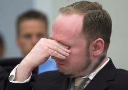 Брейвик извинился Брейвик извинился