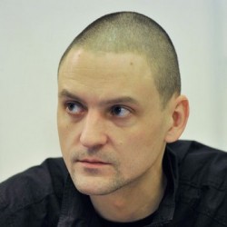 Удальцову предъявили обвинение Удальцову предъявили обвинение
