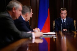 Медведев потребовал наказать виновных за провал на Восточном