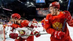 Российские хоккеисты выиграли третий матч ЧМ подряд Российские хоккеисты выиграли третий матч ЧМ подряд
