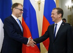 Медведев встретился со своим финским коллегой Медведев встретился со своим финским коллегой