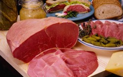 ЕC уговаривает Латинскую Америку оставить Россию без мяса ЕC уговаривает Латинскую Америку оставить Россию без мяса