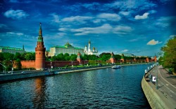 Идет ли Путин на поводу у Киева? Идет ли Путин на поводу у Киева?