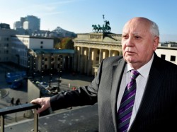 Горбачёв раскритиковал западных лидеров Горбачёв раскритиковал западных лидеров