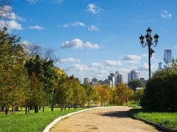 Москвичей ожидает вторая волна «бабьего лета» и северное сияние Москвичей ожидает вторая волна «бабьего лета» и северное сияние