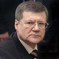 Чайку будут судить за незаконную прослушку Чайку будут судить за незаконную прослушку