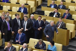 Депутаты ЛДПР устроили демарш в Госдуме Депутаты ЛДПР устроили демарш в Госдуме