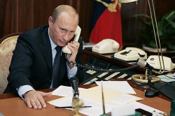Путин поговорил с премьером Нидерландов Путин поговорил с премьером Нидерландов