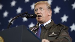 Трамп просит Конгресс увеличить оборонный бюджет Трамп просит Конгресс увеличить оборонный бюджет