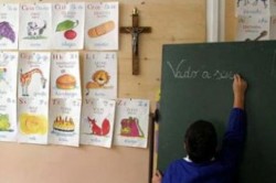 Распятие остается в школах Распятие остается в школах