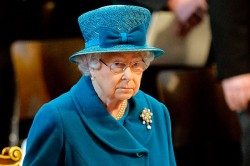 Елизавета II распустила парламент Елизавета II распустила парламент